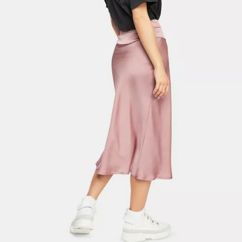 FREE PEOPLE Normani Bias Cut Satin Skirt Pink 8 $78